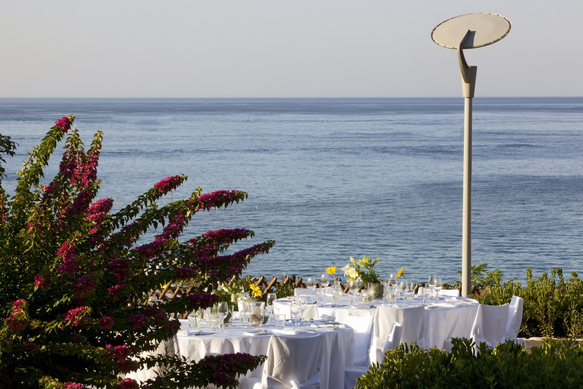 Book your wedding day in Capo Bay Hotel Protaras