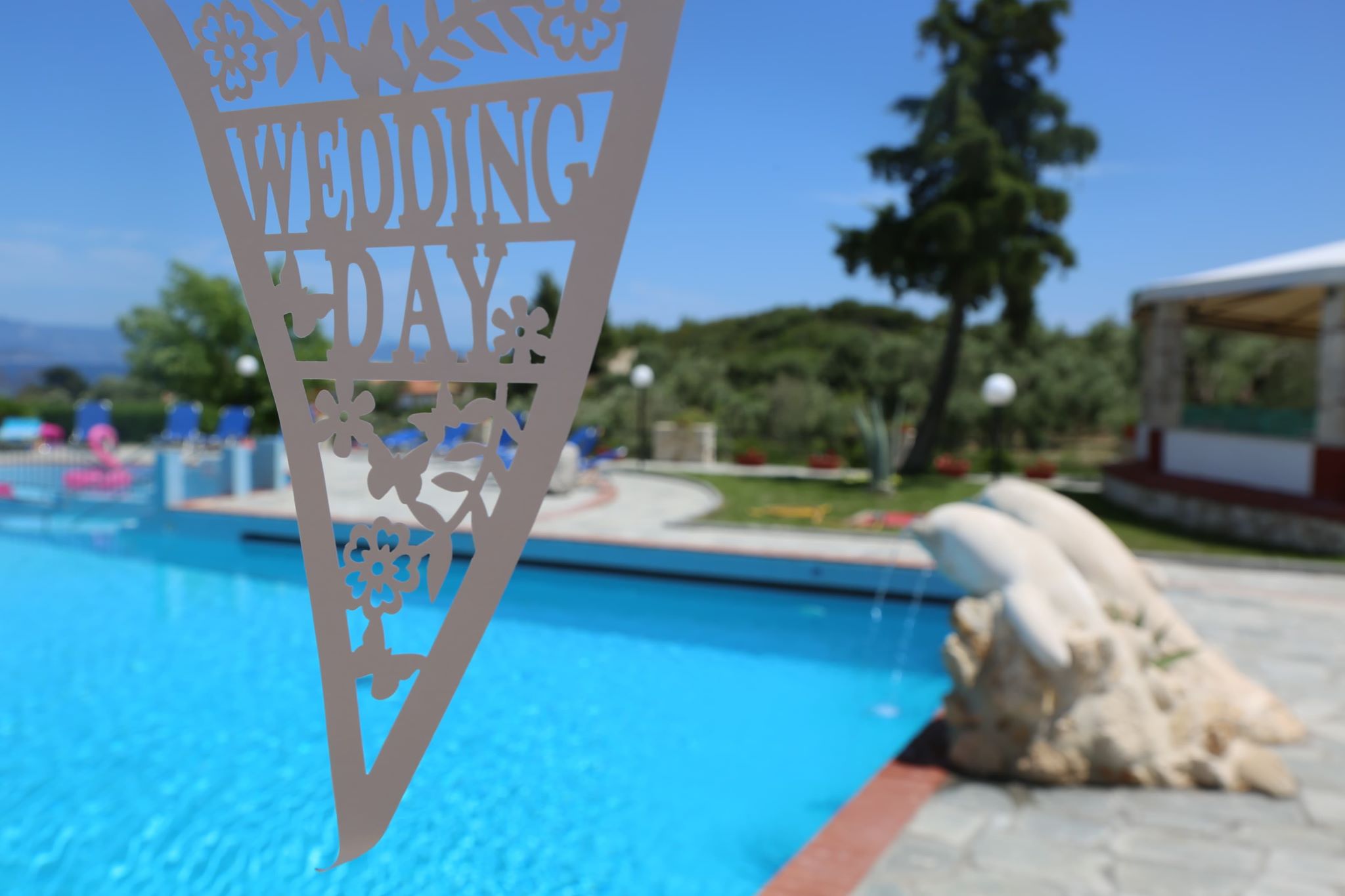 Book your wedding day in Hilltop Hotel