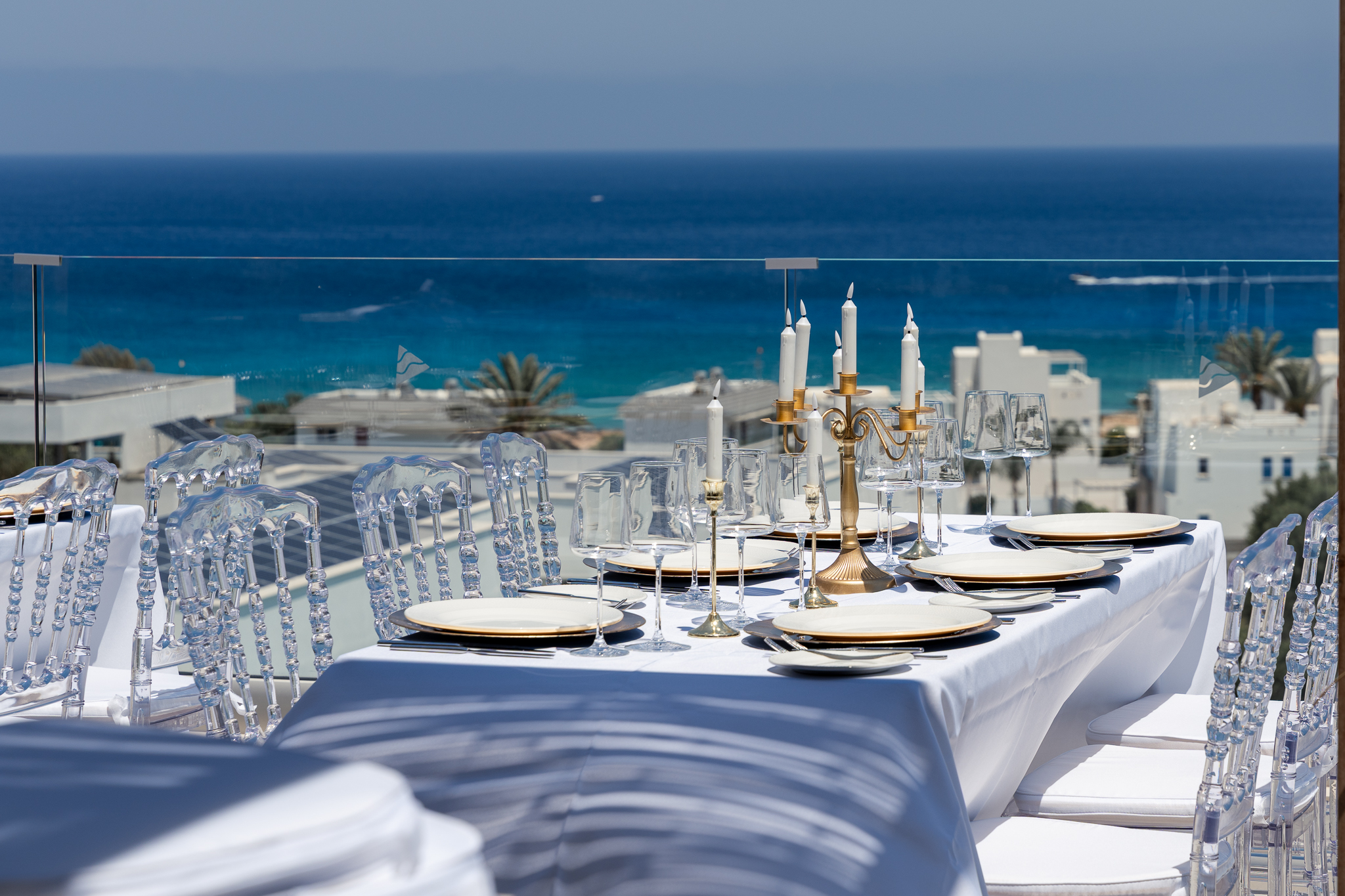 Image: http://www.bookyourweddingday.com/images/media/uploadfiles/44018AC09332.jpg