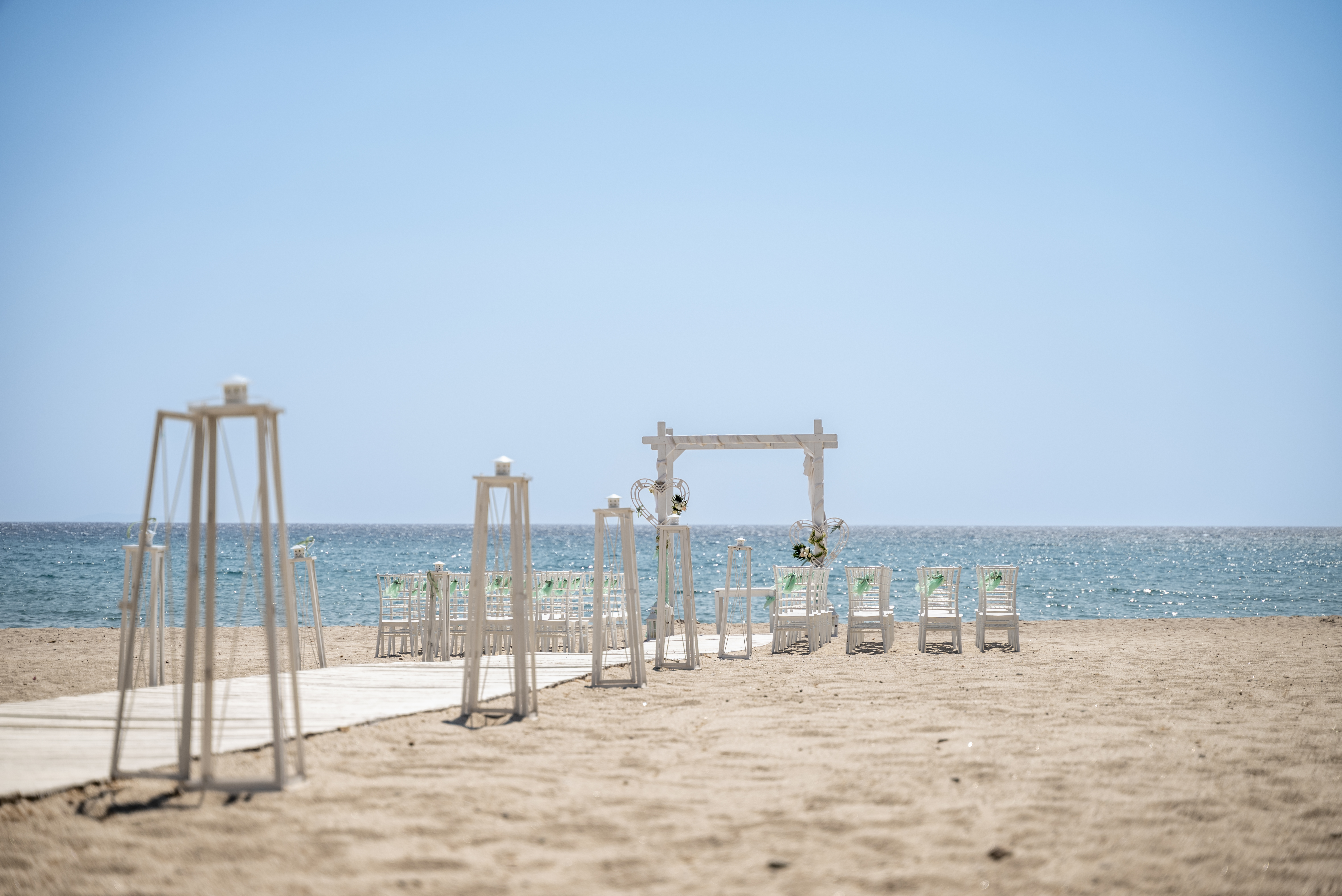 Image: http://www.bookyourweddingday.com/images/media/uploadfiles/ANC_5593.jpg