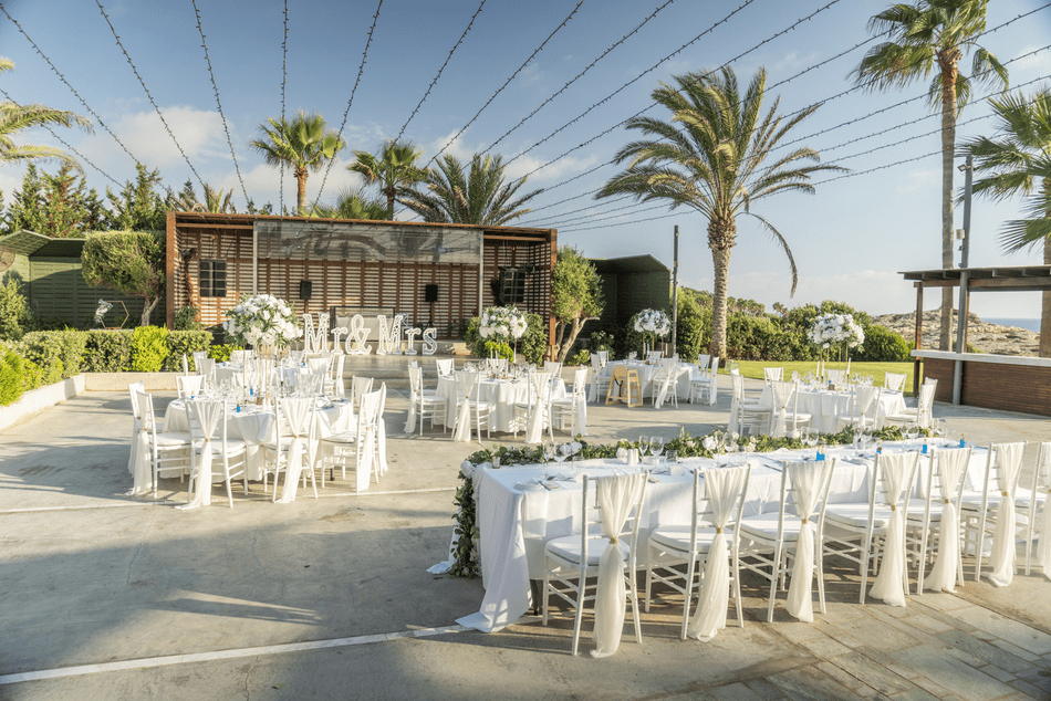 Image: http://www.bookyourweddingday.com/images/media/uploadfiles/DSC03645.png