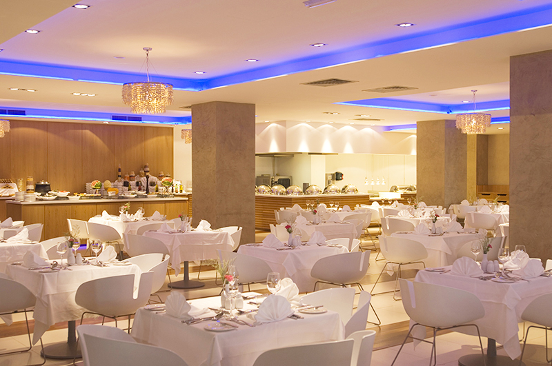 Image: http://www.bookyourweddingday.com/images/media/uploadfiles/FLAVORS%20RESTAURANT%20.jpg