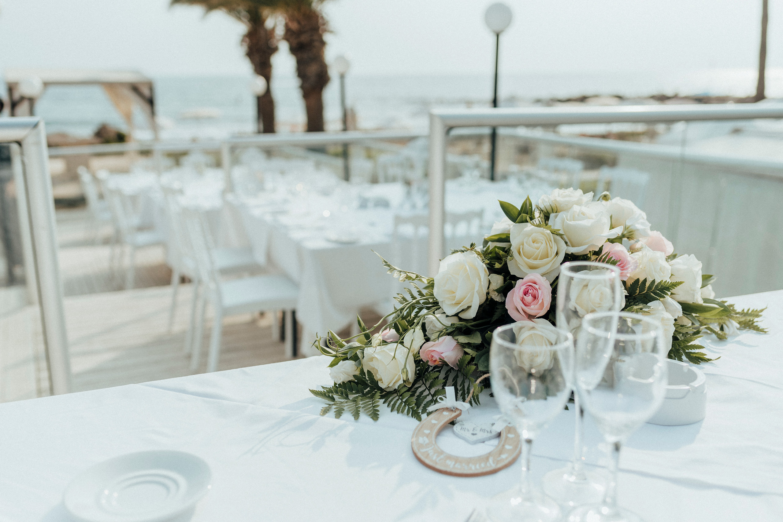 Image: http://www.bookyourweddingday.com/images/media/uploadfiles/i-QJsGqxH-X5.jpg