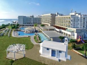 Pernera Beach Hotel