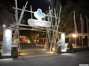 Demilmar Beach Restaurant Bar Santorini