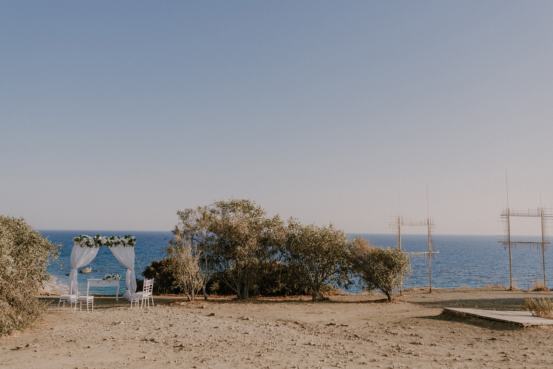 Book your wedding day in Aphrodite's Rock-Petra tou Romiou