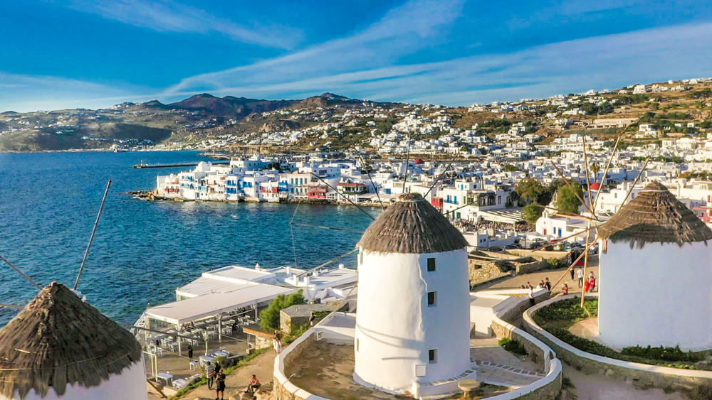 Book your wedding day in Saint John Mykonos Beach Resort