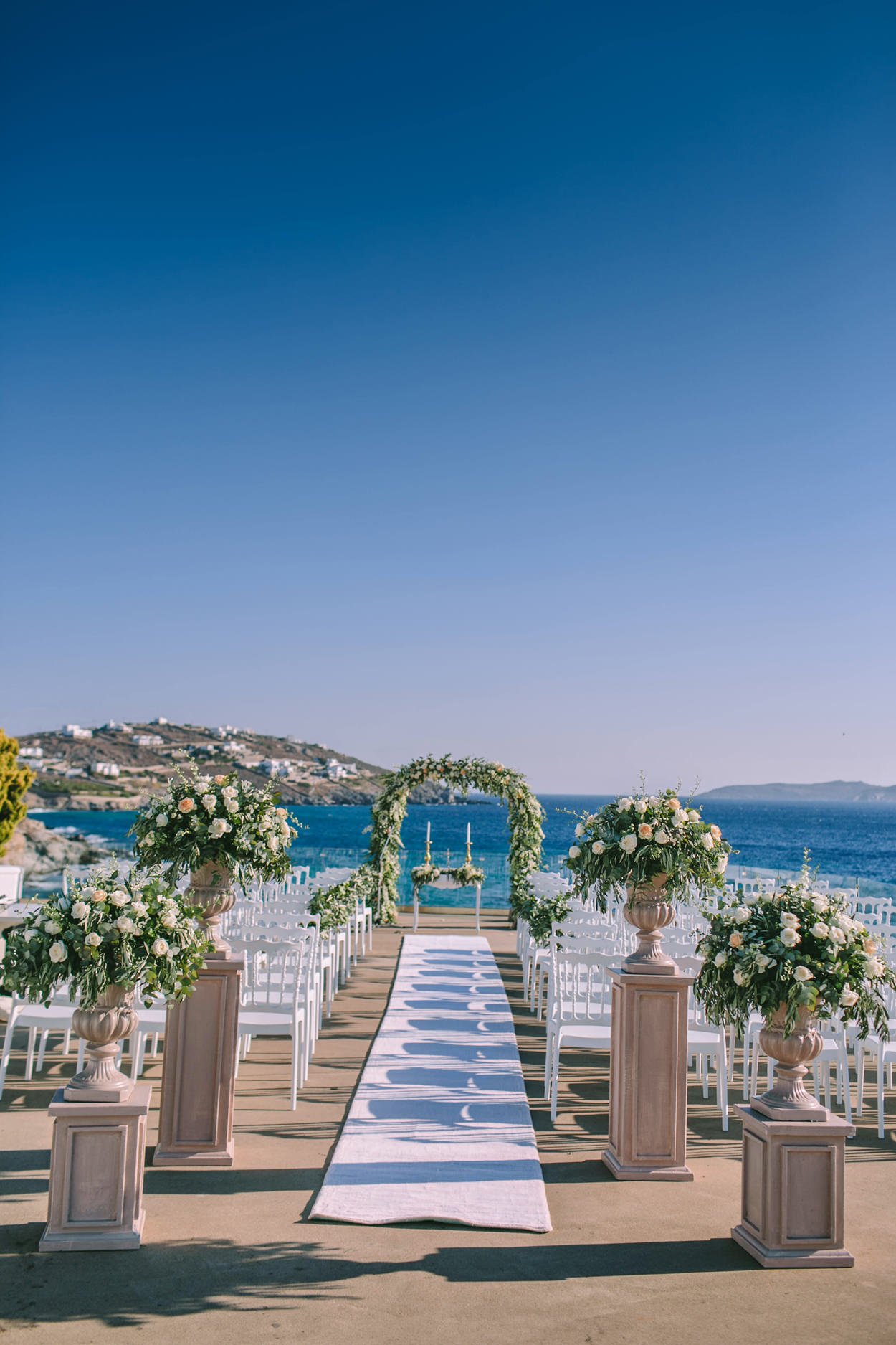 Book your wedding day in Saint John Mykonos Beach Resort