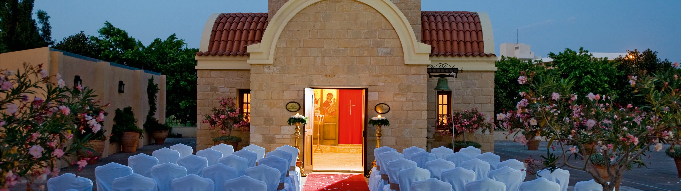 Book your wedding day in Elysium Hotel Paphos