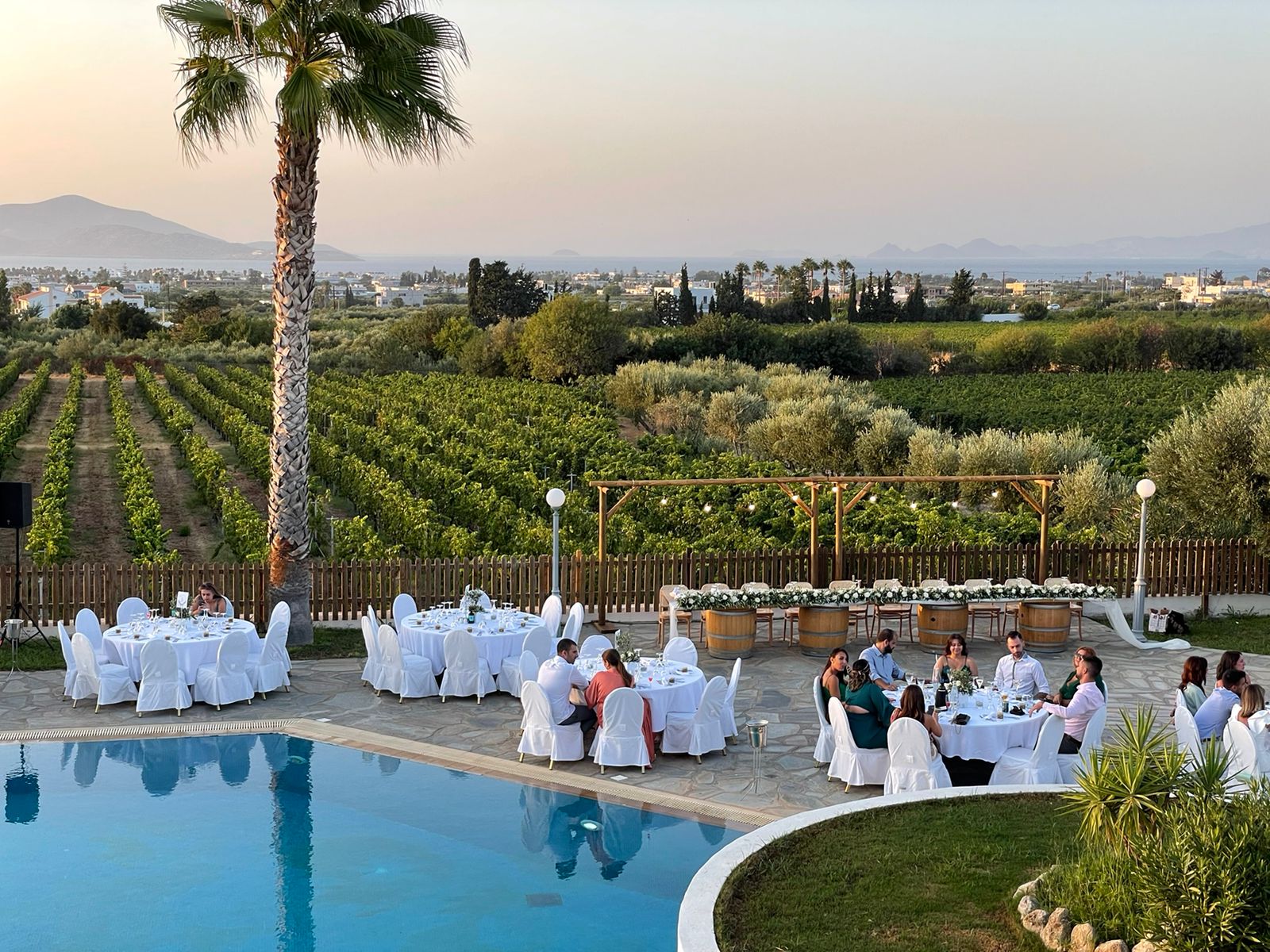 Book your wedding day in Ktima Akrani - Triantafyllopoulos Winery