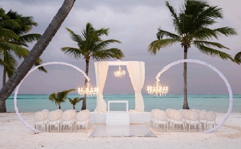 Book your wedding day in Grand Bávaro Princess