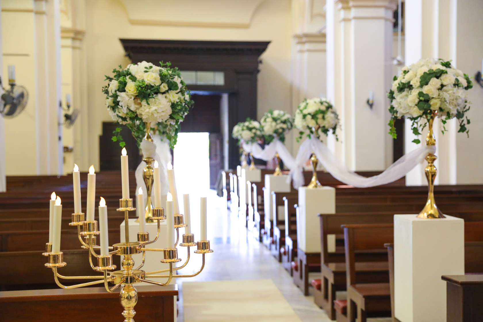 Book your wedding day in St Mary of Graces Catholic Church