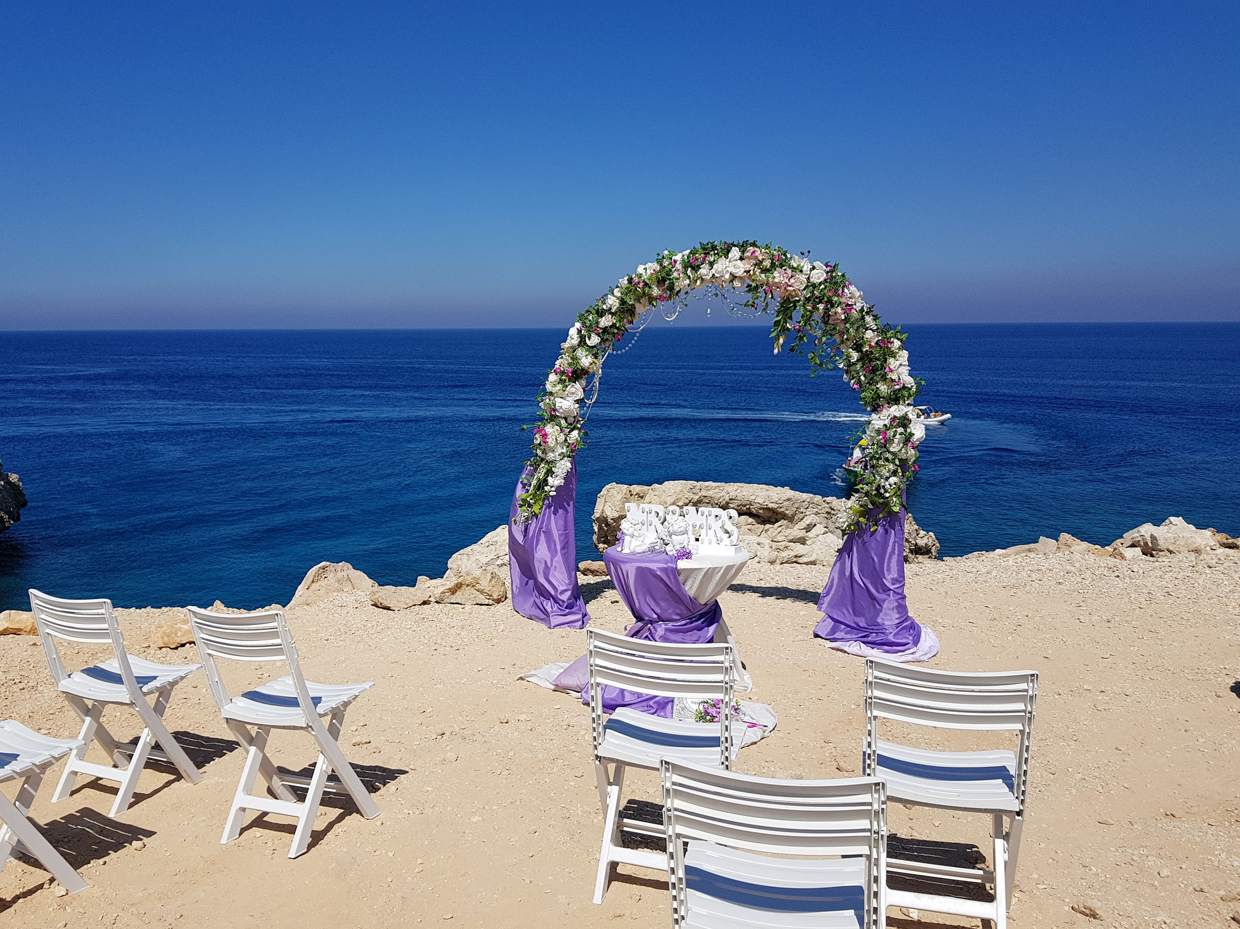 Book your wedding day in Coralli - Blue Lagoon Venue