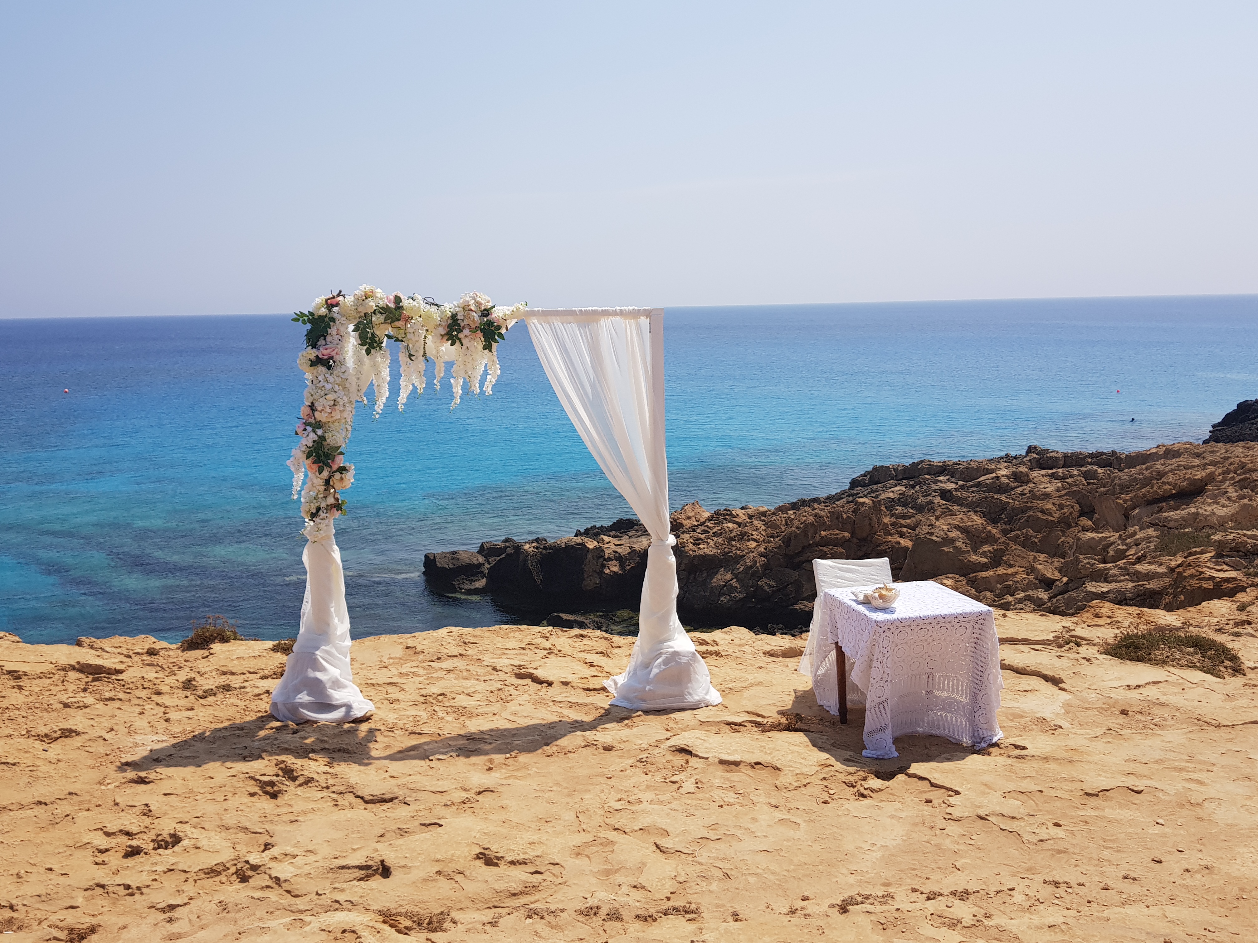 Book your wedding day in Coralli - Blue Lagoon Venue