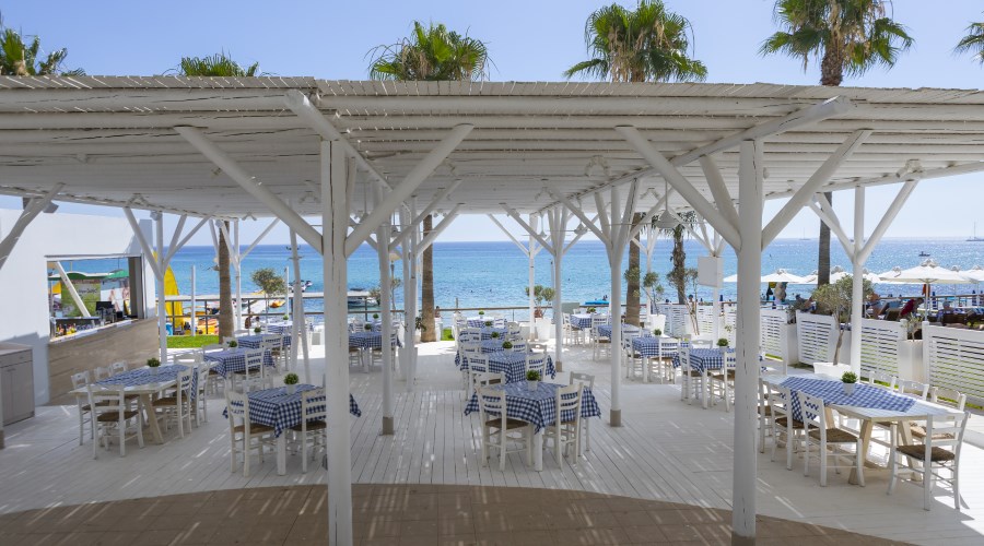 Book your wedding day in Constantinos the Great Beach Hotel Protaras