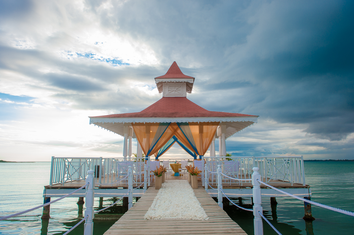 Book your wedding day in Bahia Principe Luxury Bouganville – Adults only 