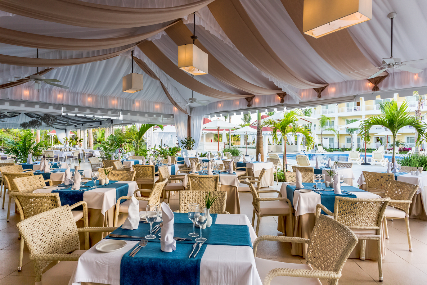 Book your wedding day in Bahia Principe Luxury Bouganville – Adults only 