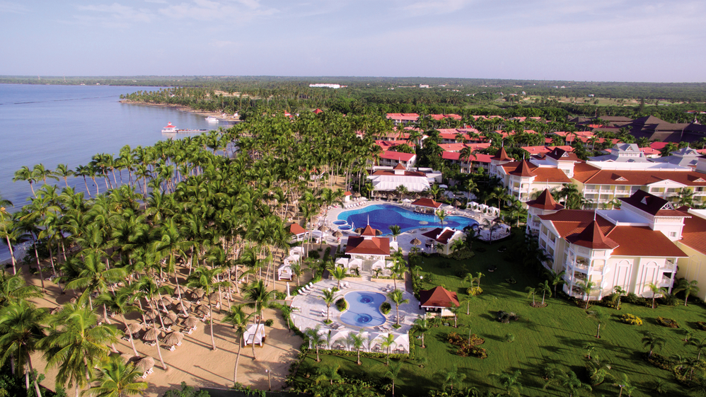 Book your wedding day in Bahia Principe Luxury Bouganville – Adults only 