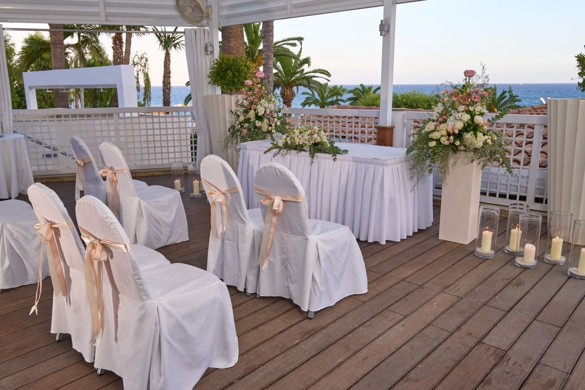 Book your wedding day in Mediterranean Beach Hotel Limassol