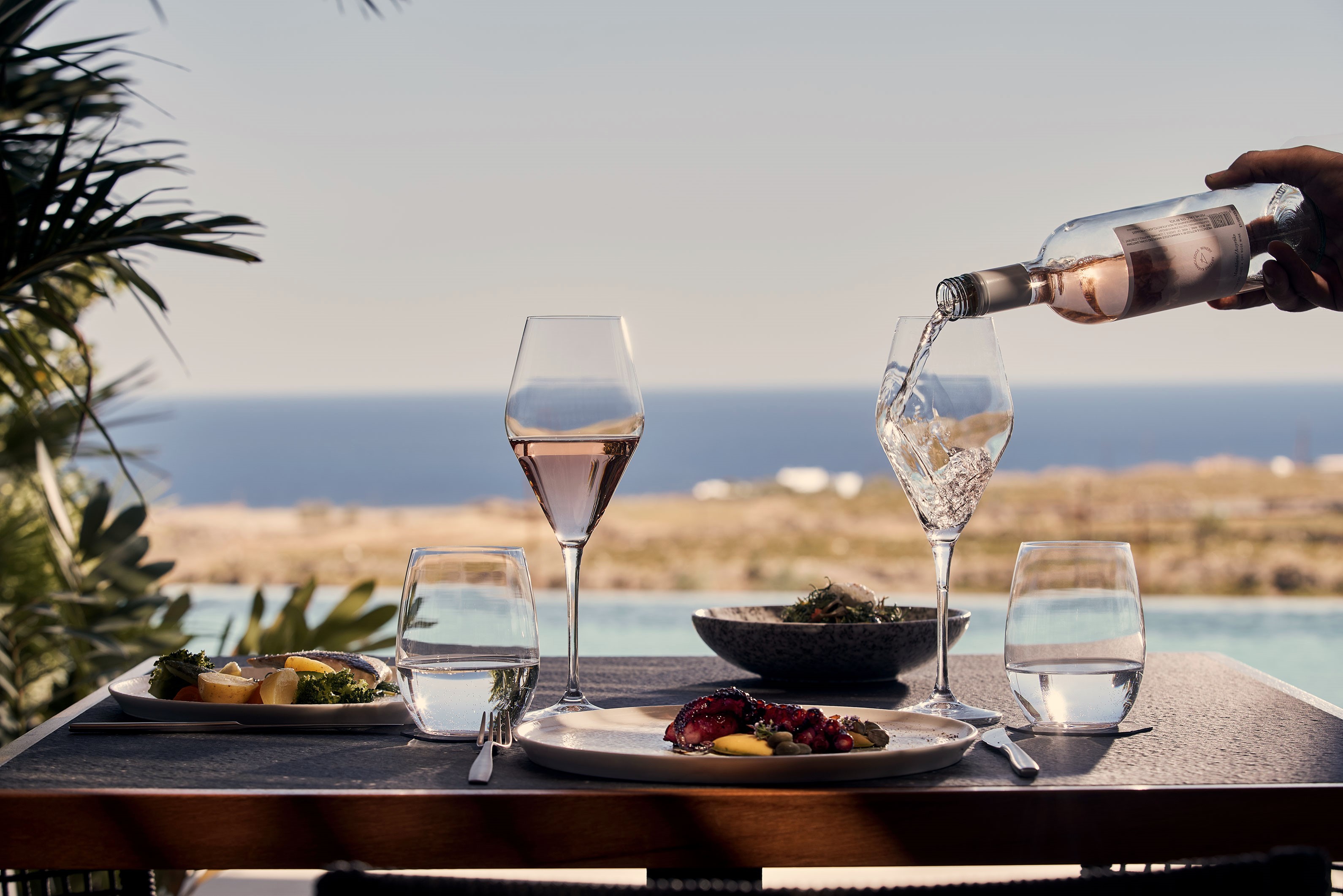 Book your wedding day in MAGMA RESORT SANTORINI