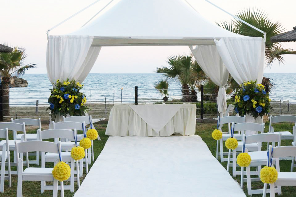 Book your wedding day in Lordos Beach Hotel Larnaca