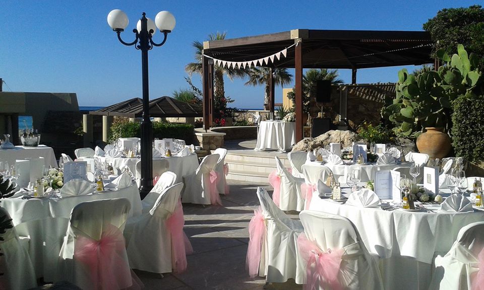 Book your wedding day in Aquila Rithymna Beach Crete