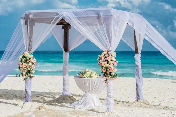 Book your wedding day in Grand Bávaro Princess