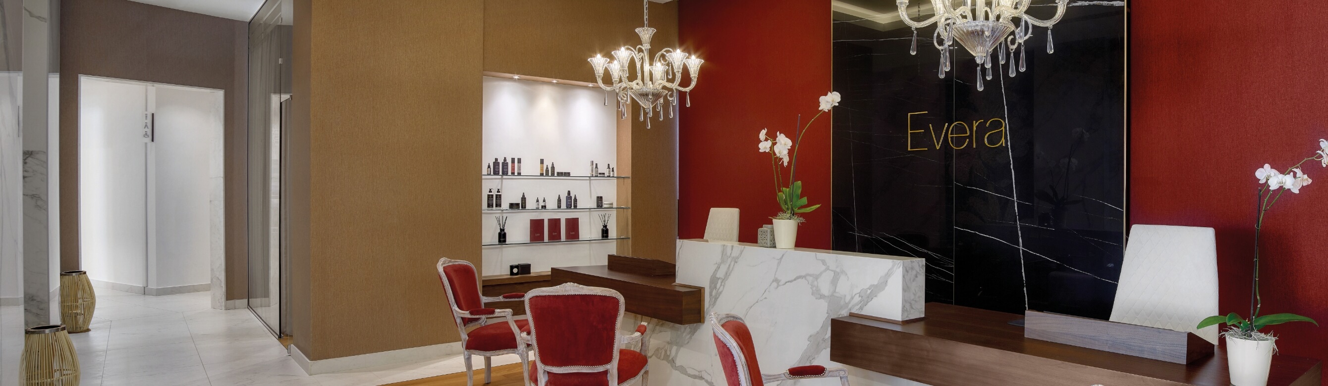 Book your wedding day in Amavi