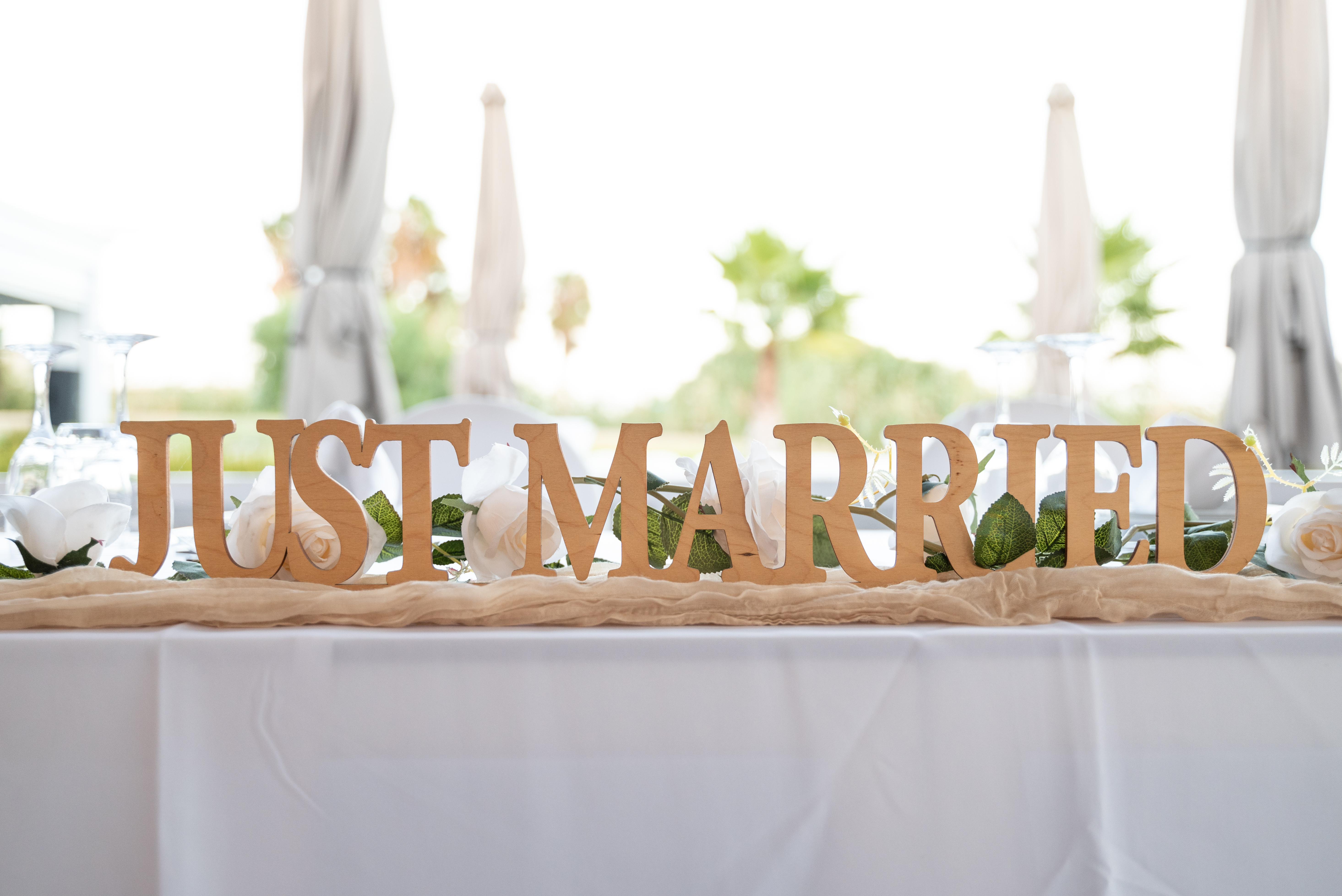 Book your wedding day in Porto Bello Royal