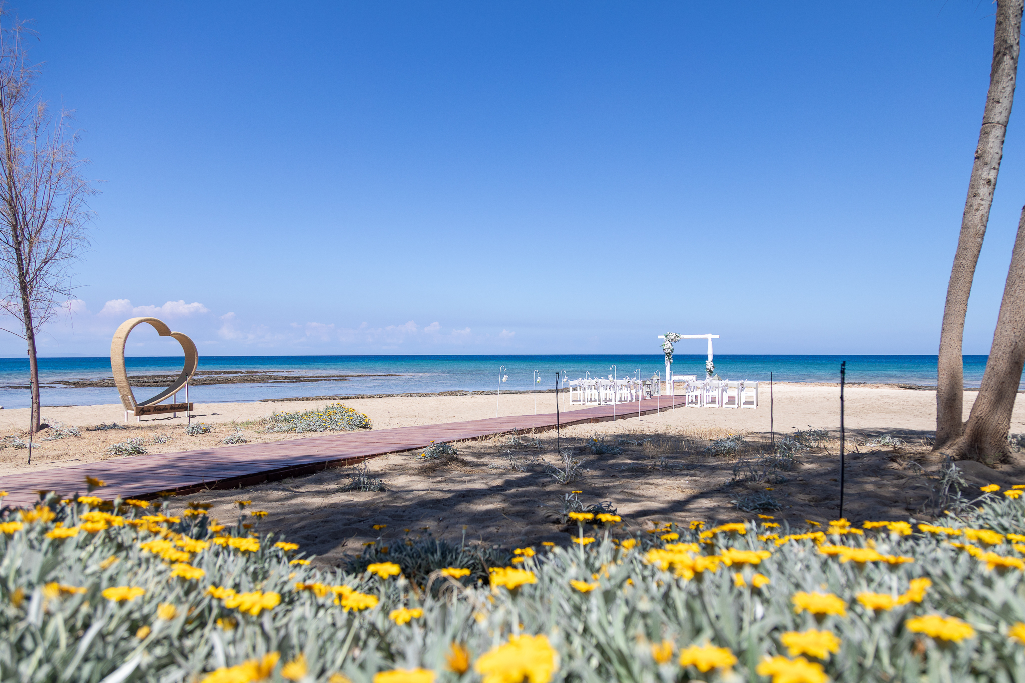 Book your wedding day in Ayia Triada Beach Venue