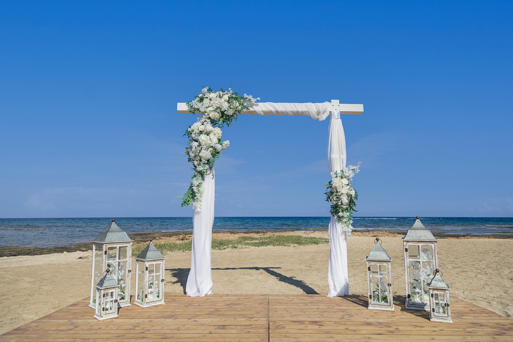 Book your wedding day in Ayia Triada Beach Venue