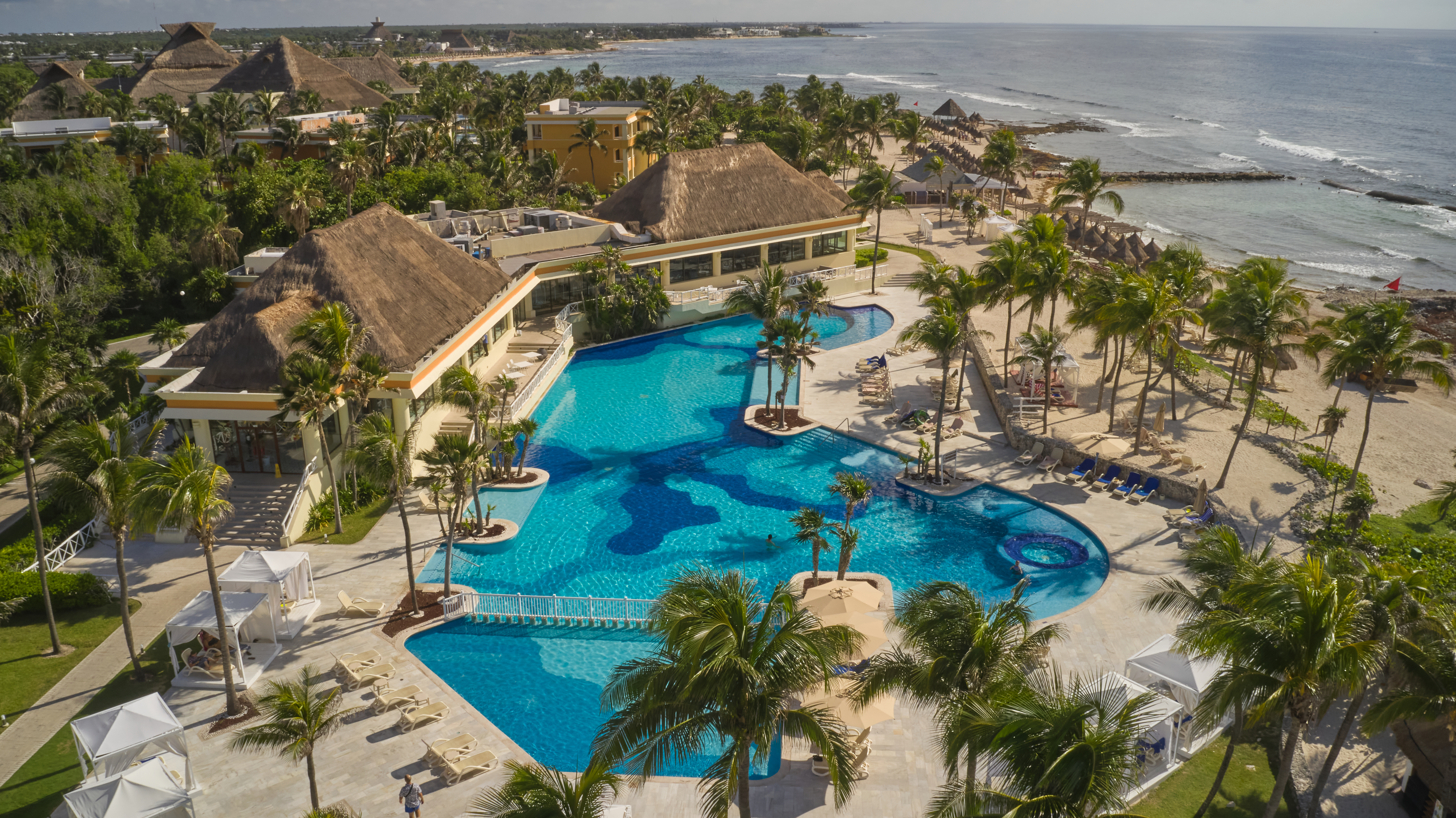 Book your wedding day in Bahia Principe Luxury Akumal