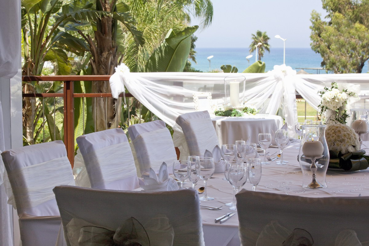 Book your wedding day in Capo Bay Hotel Protaras