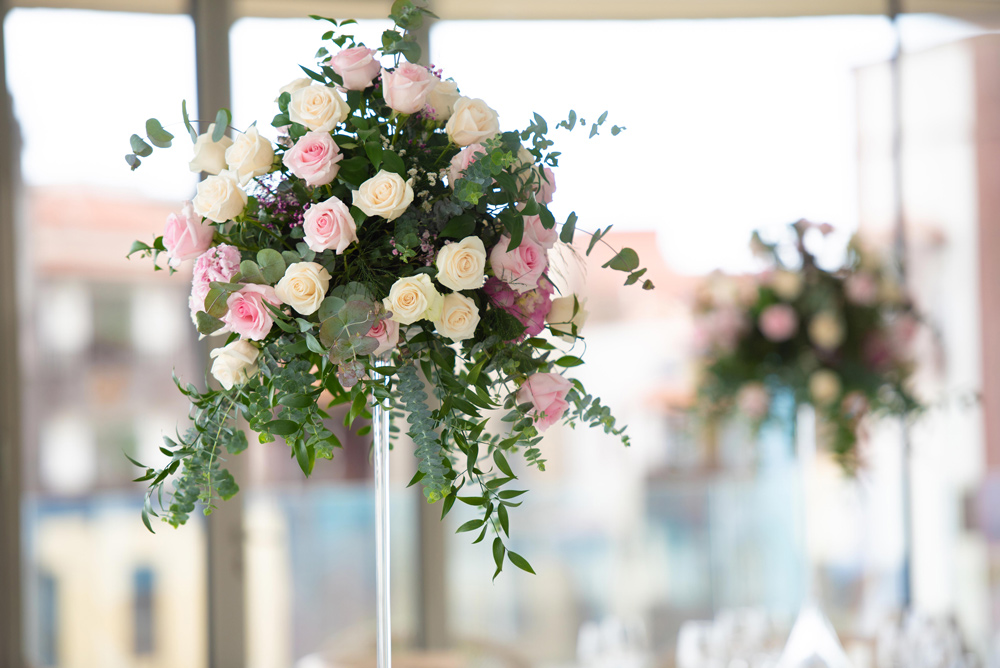 Book your wedding day in GF VICTORIA