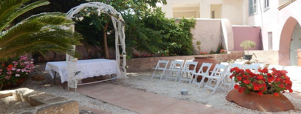 Book your wedding day in Municipal Gallery