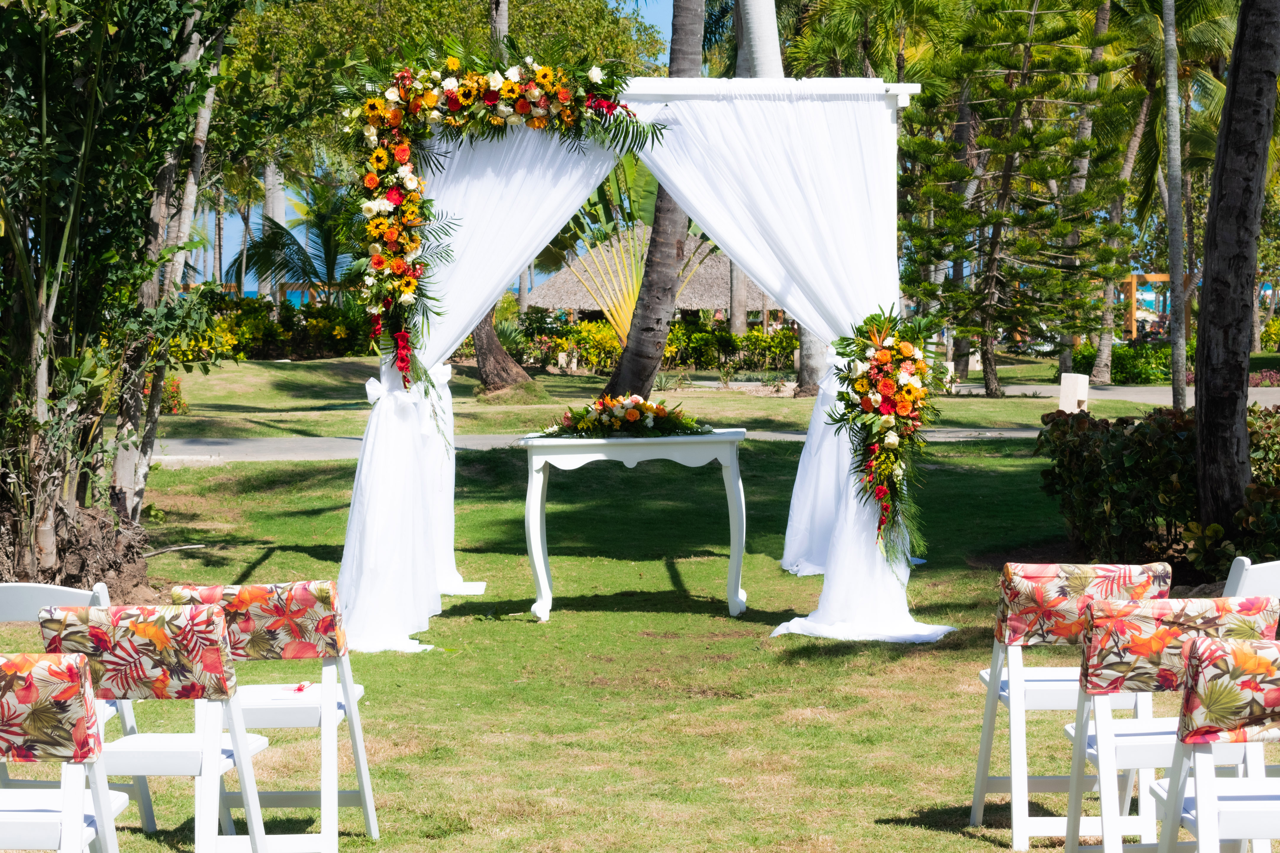 Book your wedding day in Grand Bávaro Princess