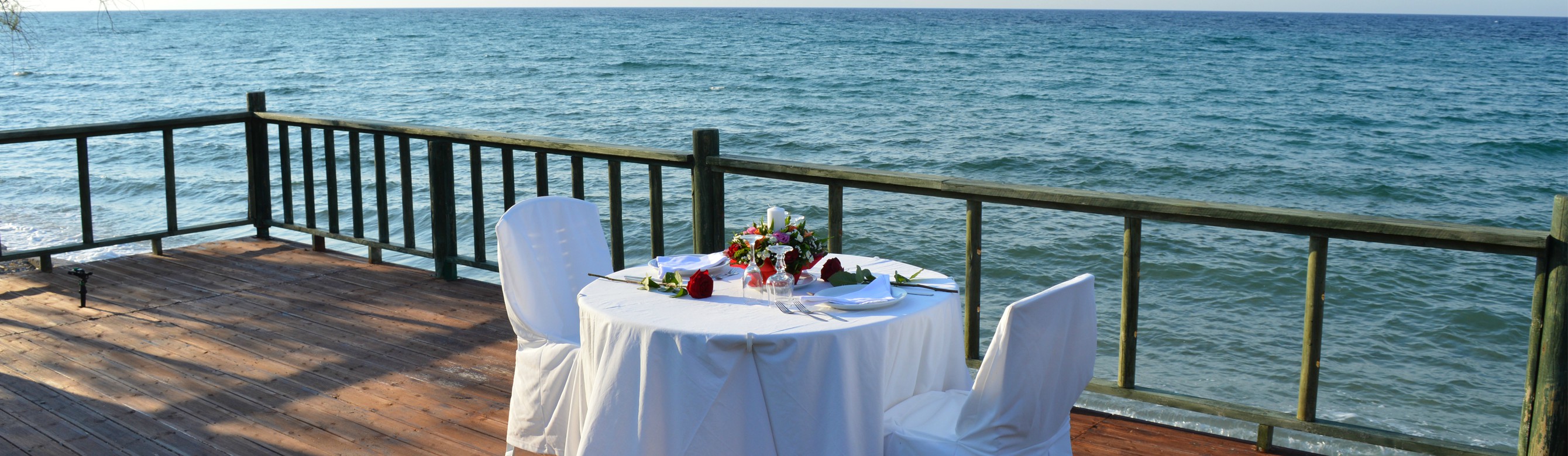 Book your wedding day in Vardiola Taverna Zante