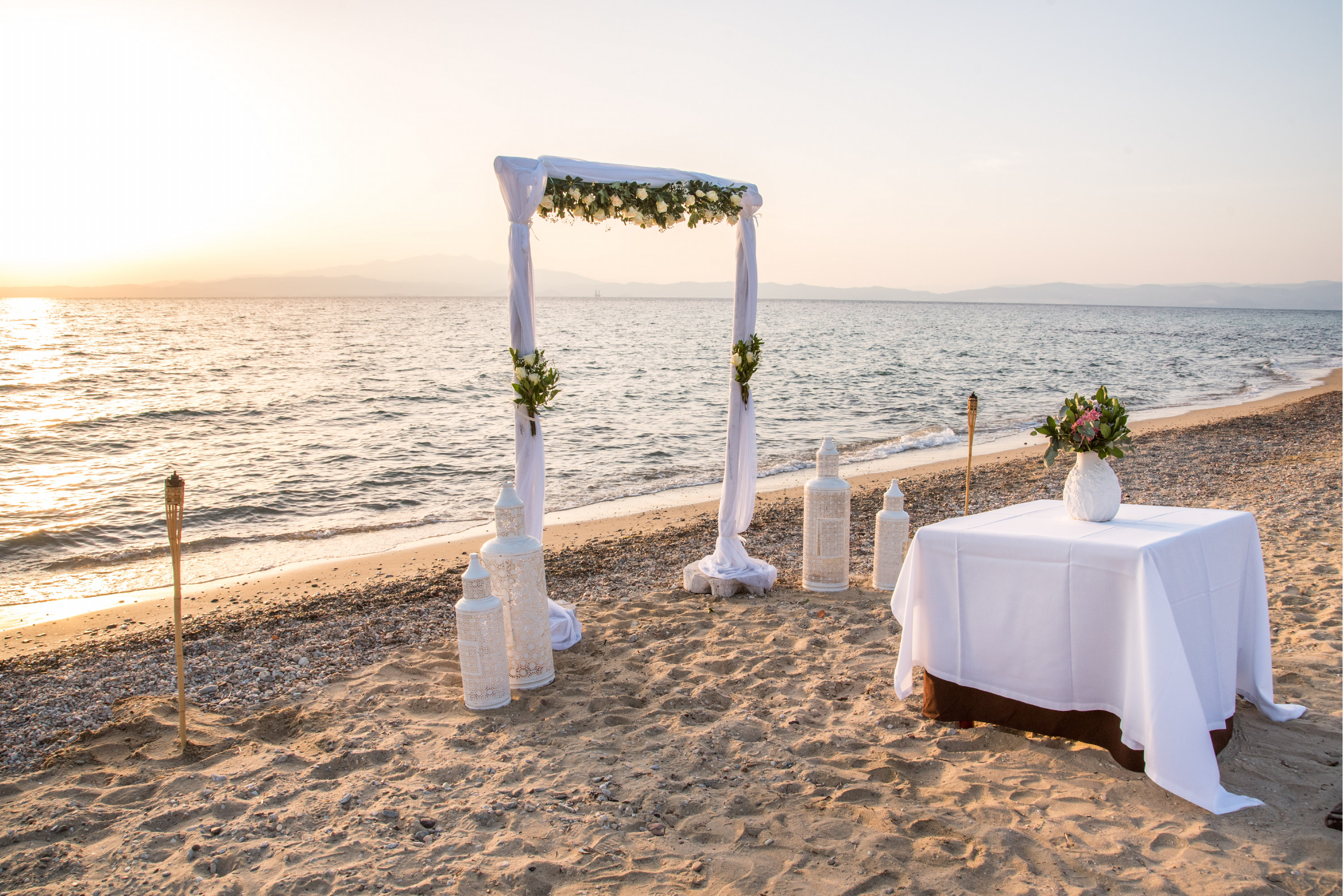 Book your wedding day in ILIOMARE