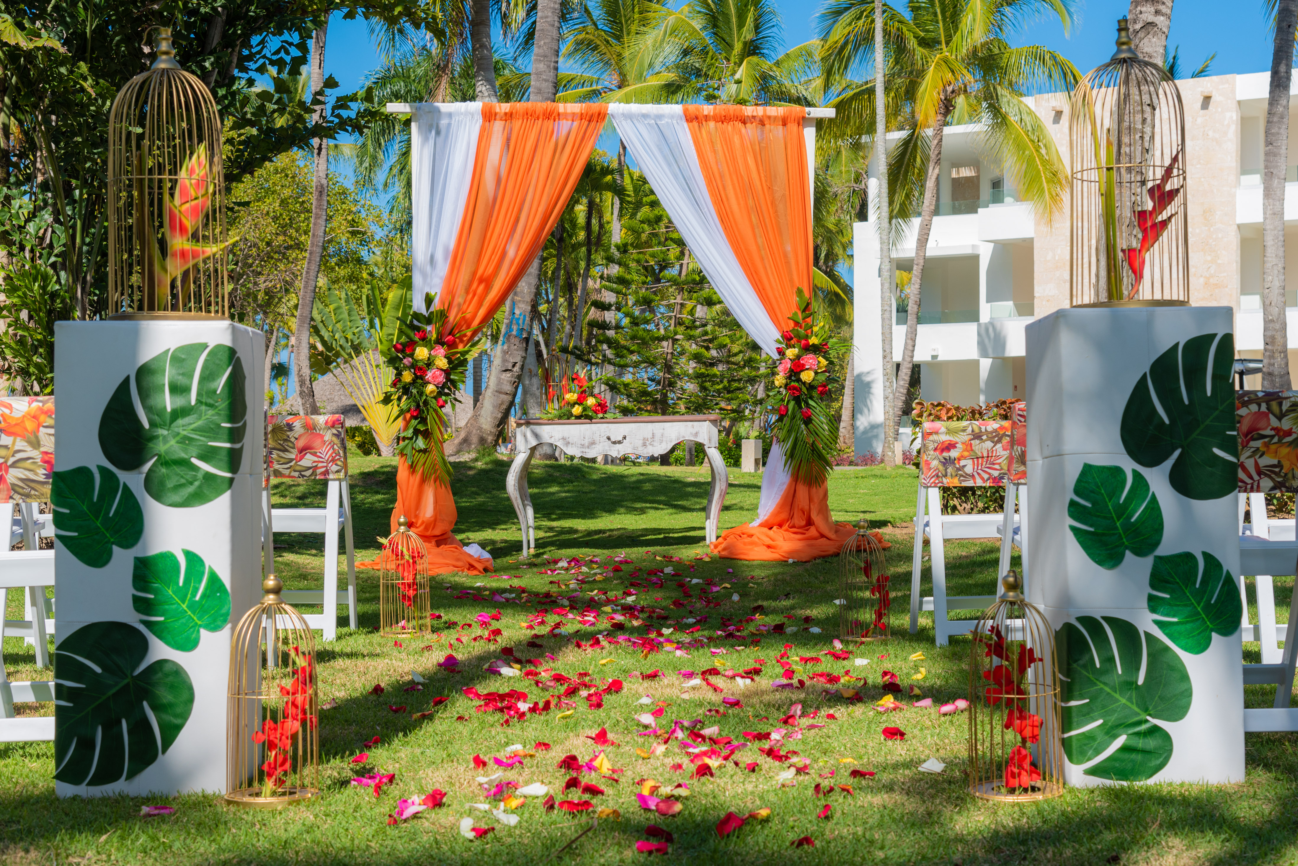 Book your wedding day in Grand Bávaro Princess