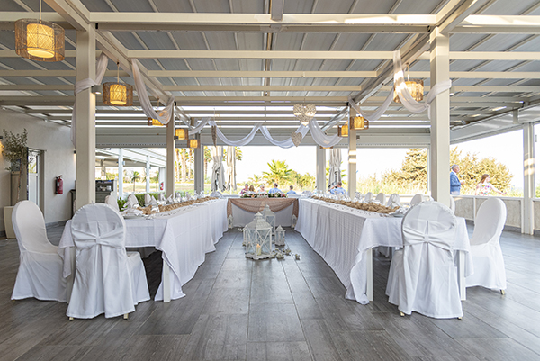 Book your wedding day in Porto Bello Beach