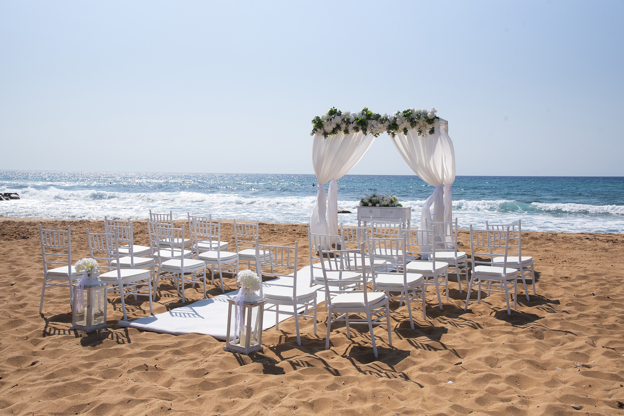 Book your wedding day in Paphos Beach