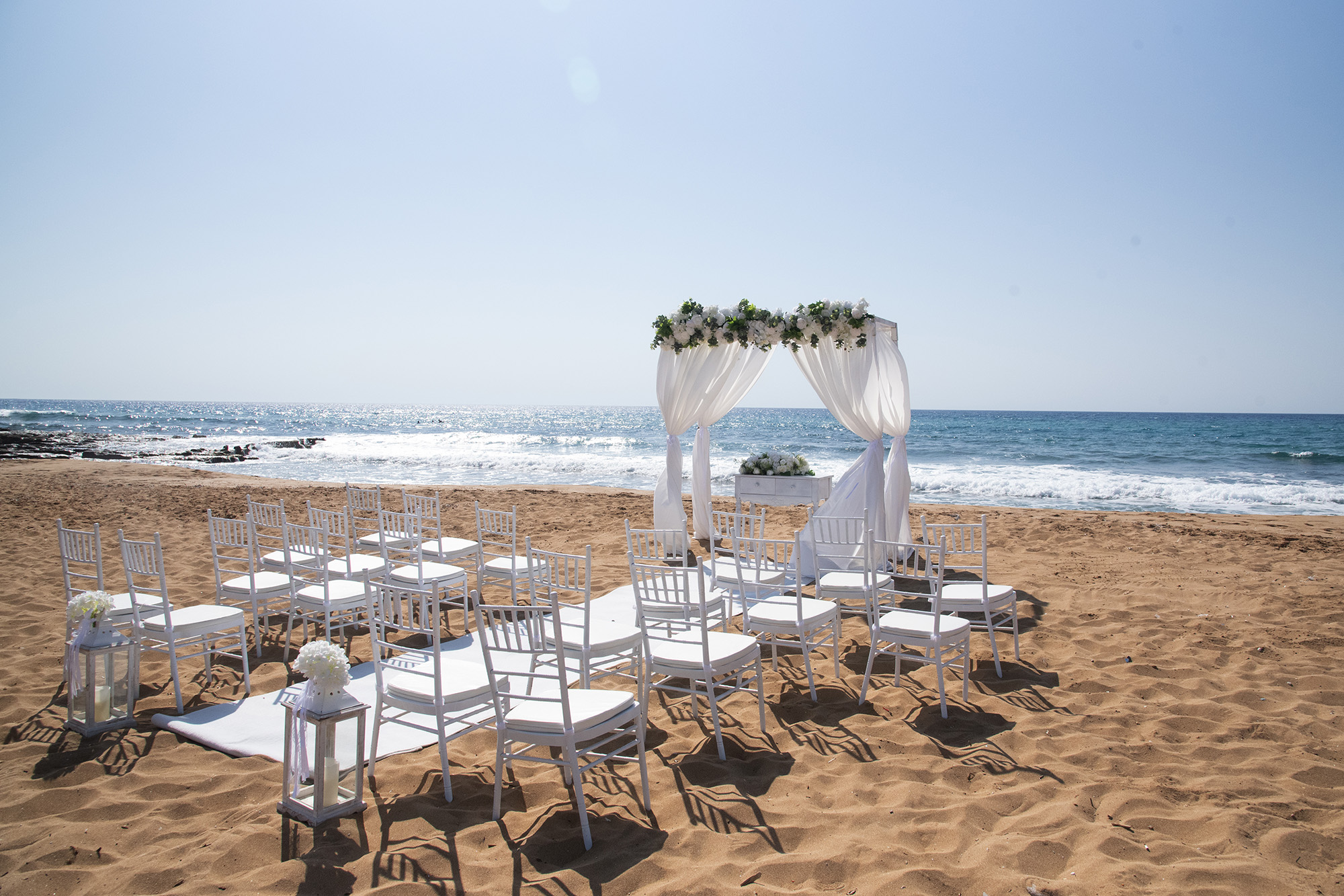 Book your wedding day in Paphos Beach