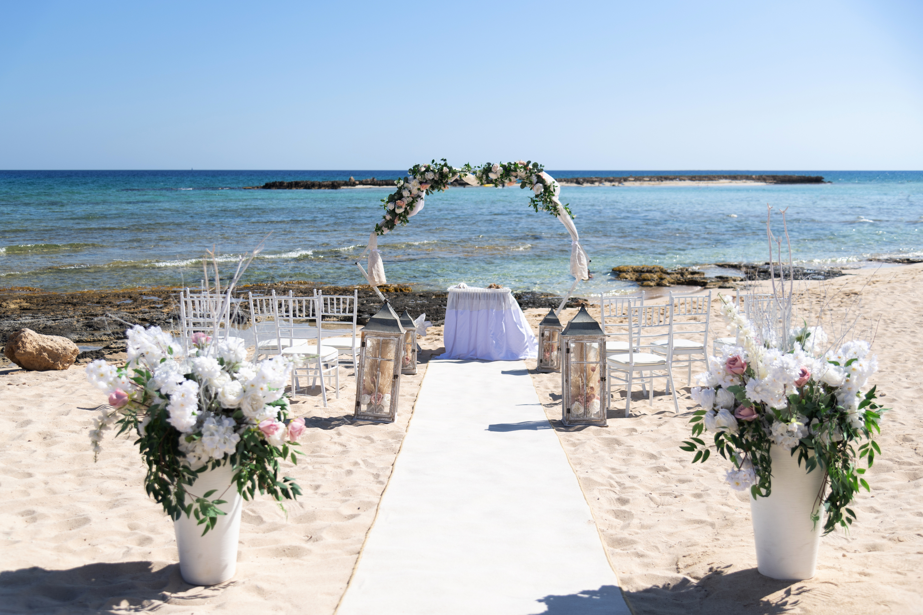 Book your wedding day in Agia Thekla Beach & Rock Venue 