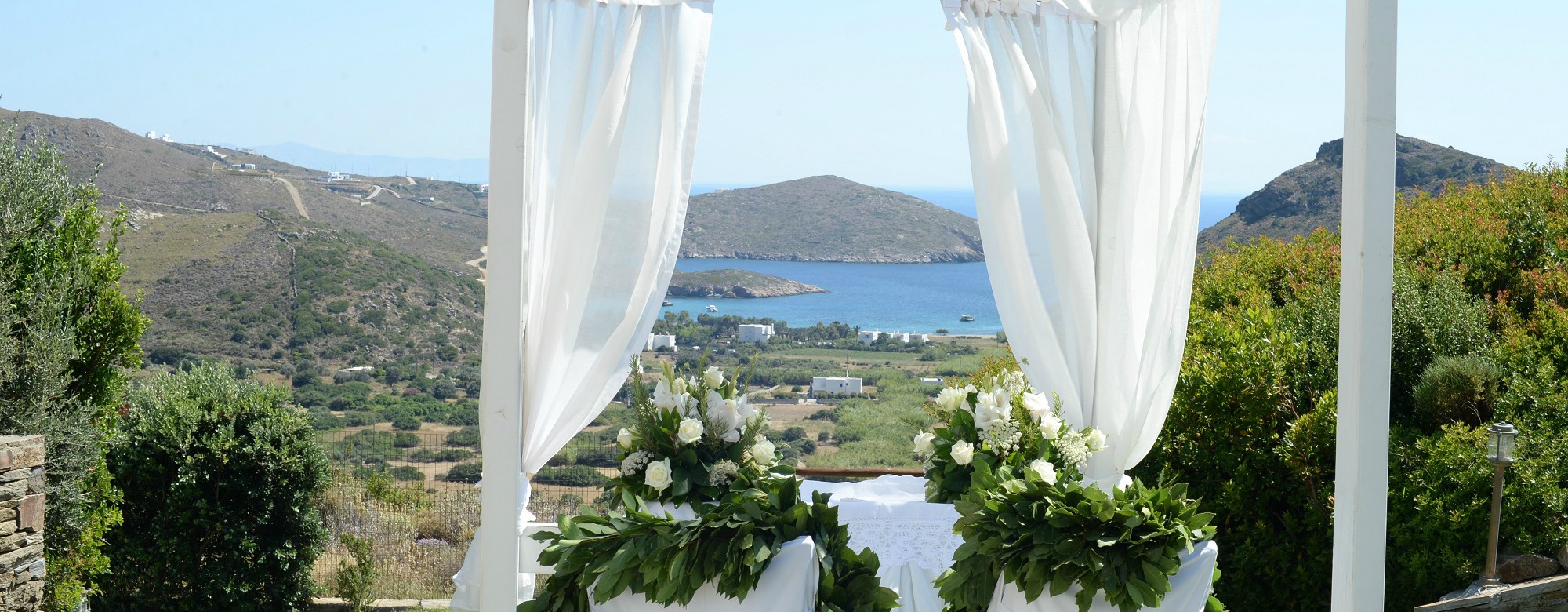 Book your wedding day in Heliades Villas Andros