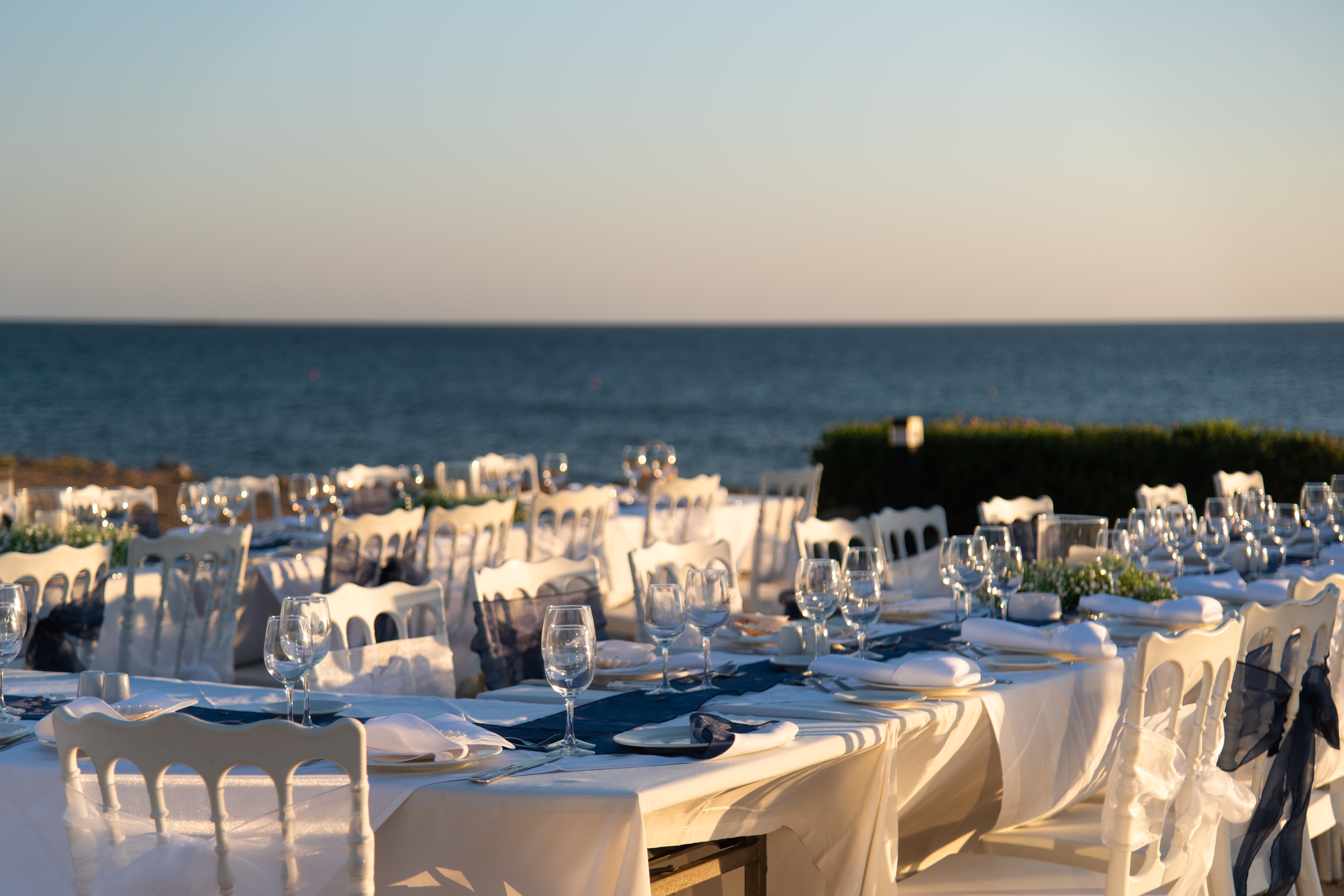 Book your wedding day in Leonardo Cypria Bay 