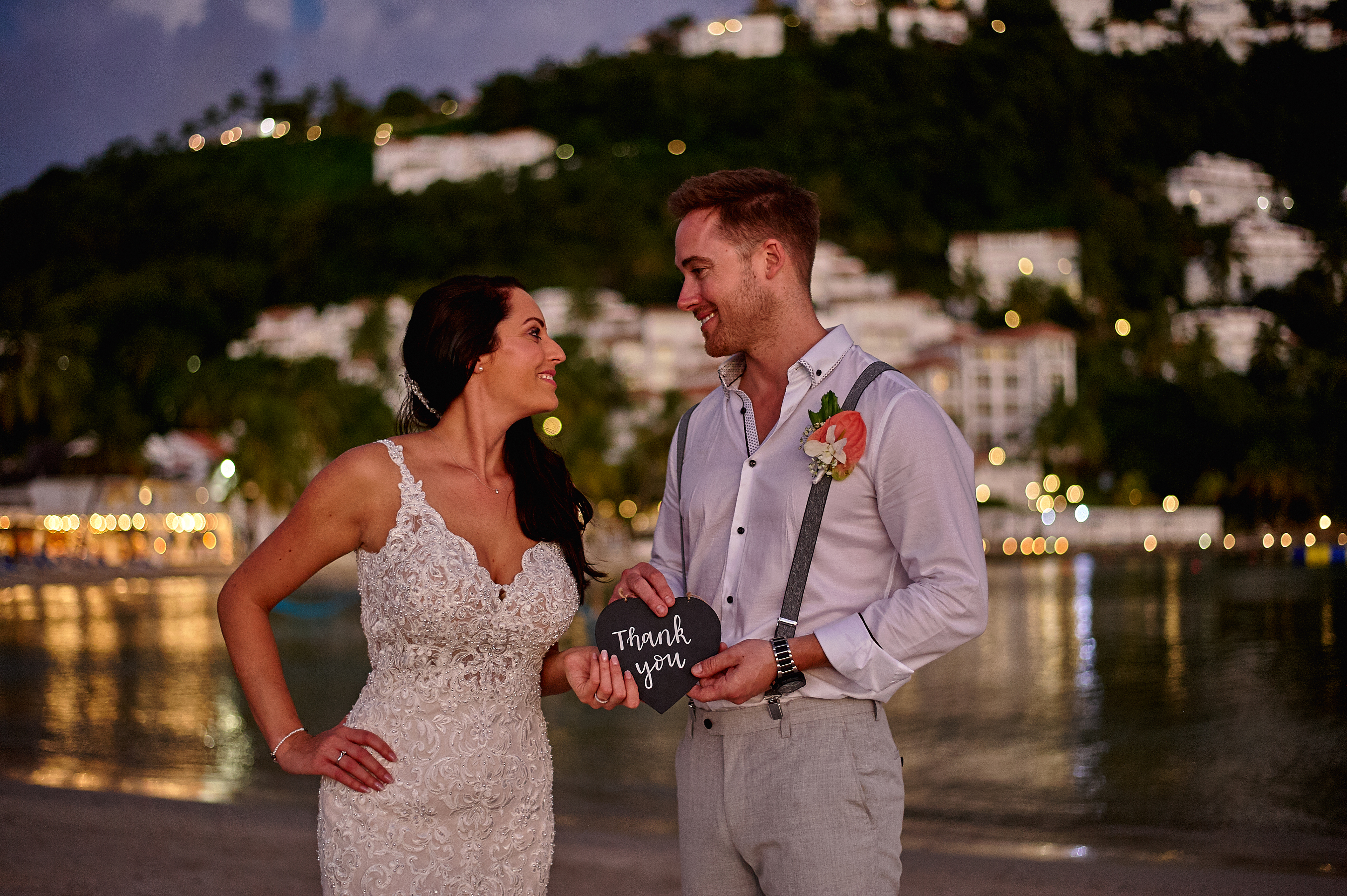Book your wedding day in Windjammer Landing Villa Beach Resort