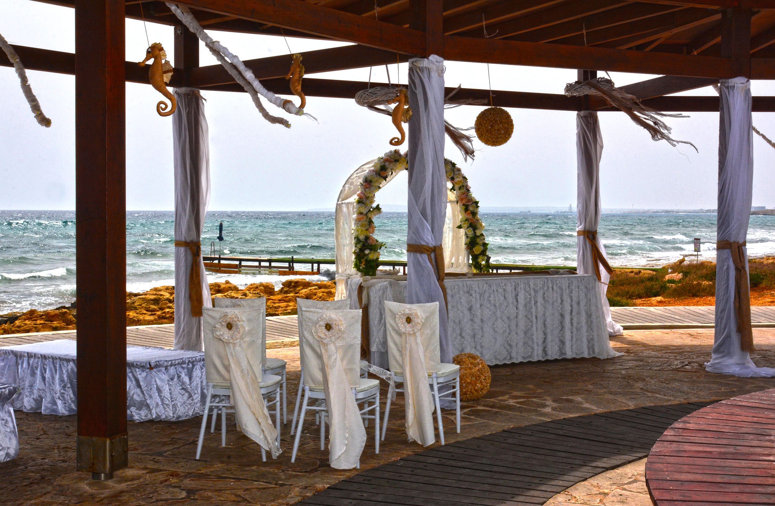 Book your wedding day in Poseidon Venue