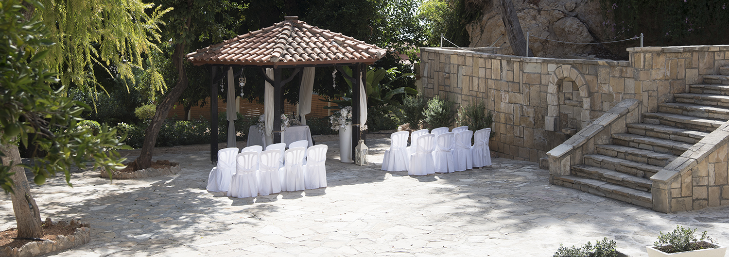 Book your wedding day in Peyia Town Hall