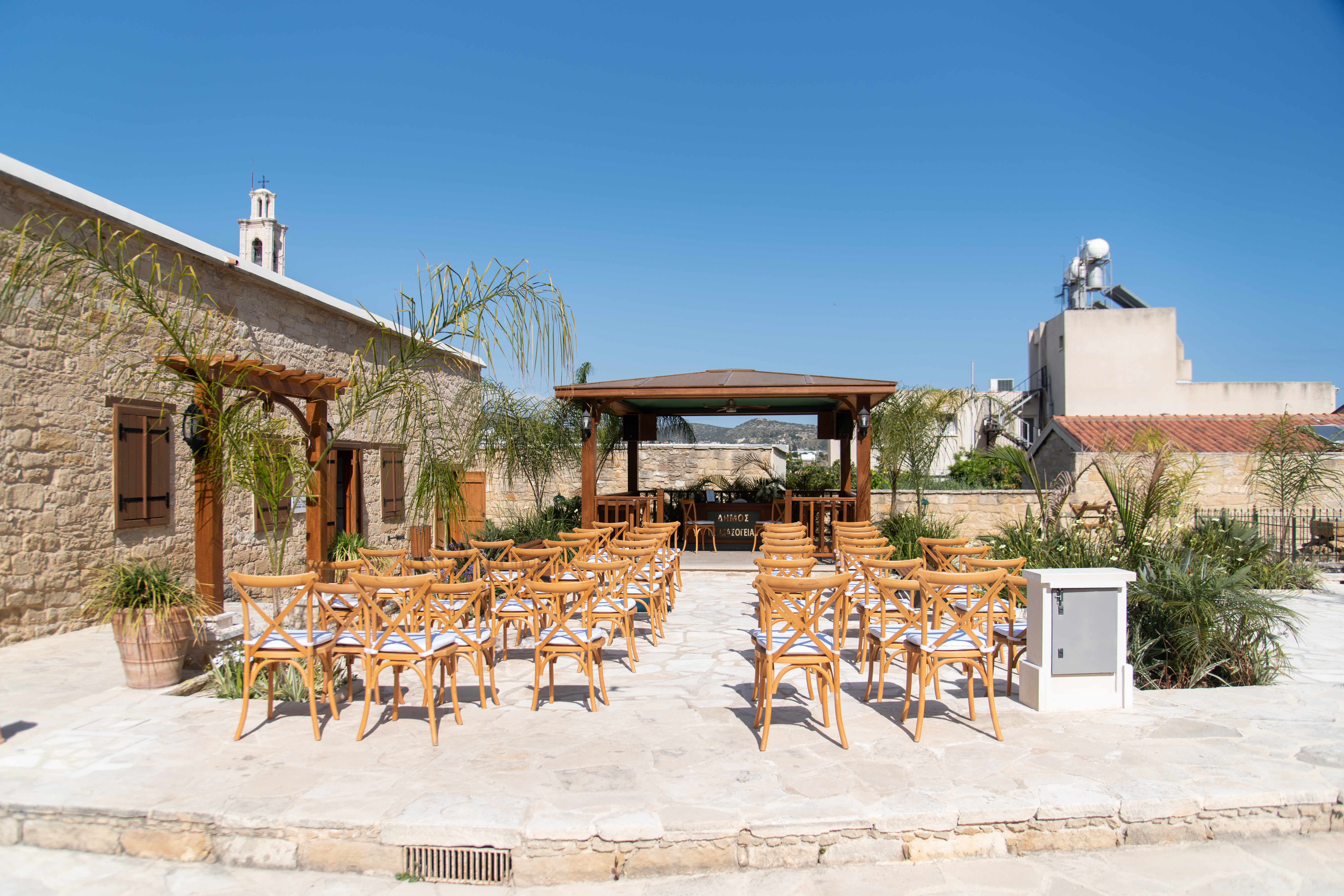 Book your wedding day in Yermasoyia Cultural Center