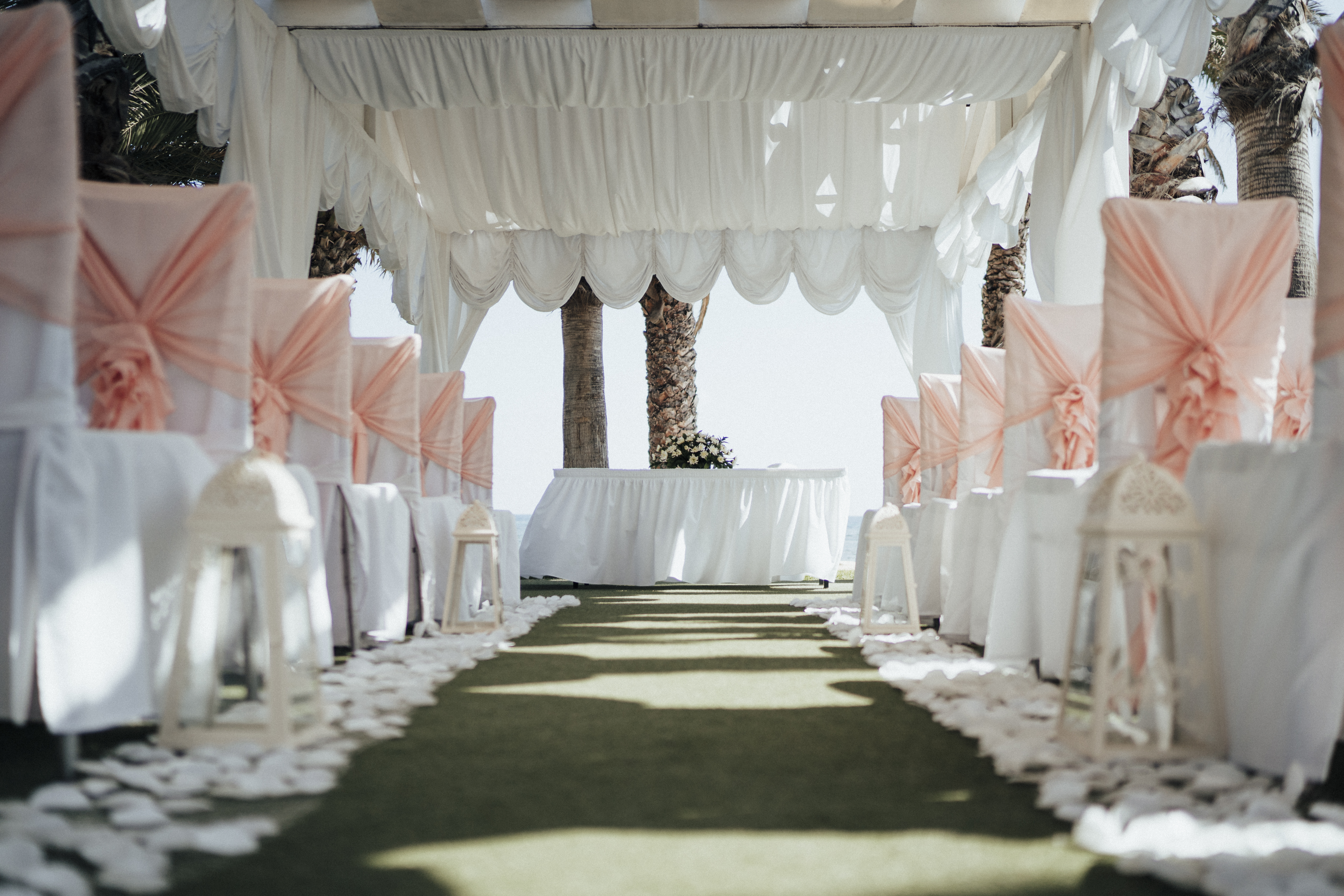 Book your wedding day in Louis Phaethon Beach Hotel Paphos